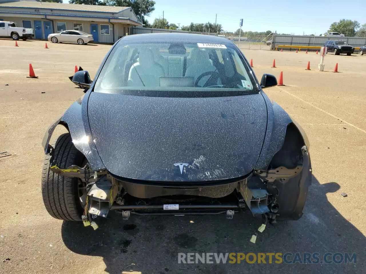 5 Photograph of a damaged car 5YJ3E1EA0PF563695 TESLA MODEL 3 2023