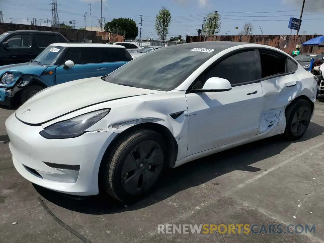 1 Photograph of a damaged car 5YJ3E1EA0PF570355 TESLA MODEL 3 2023