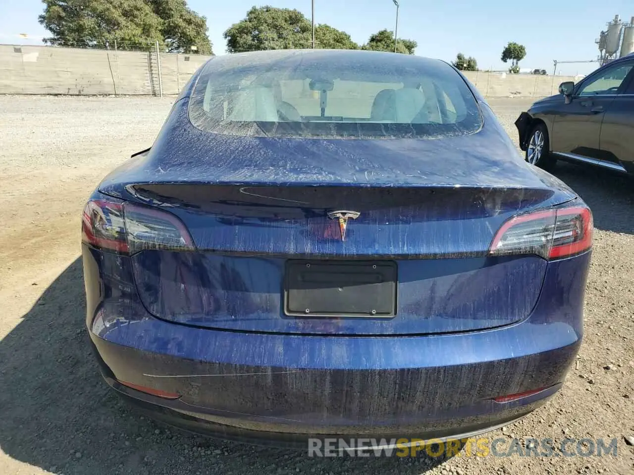 6 Photograph of a damaged car 5YJ3E1EA0PF574292 TESLA MODEL 3 2023