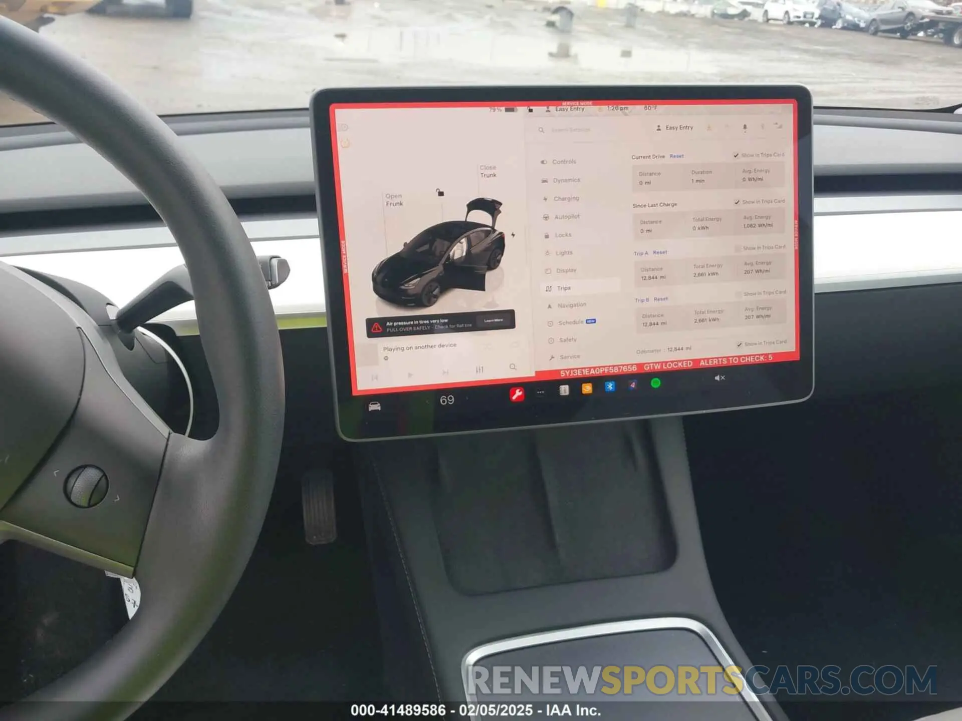 19 Фотография поврежденного автомобиля 5YJ3E1EA0PF587656 TESLA MODEL 3 2023
