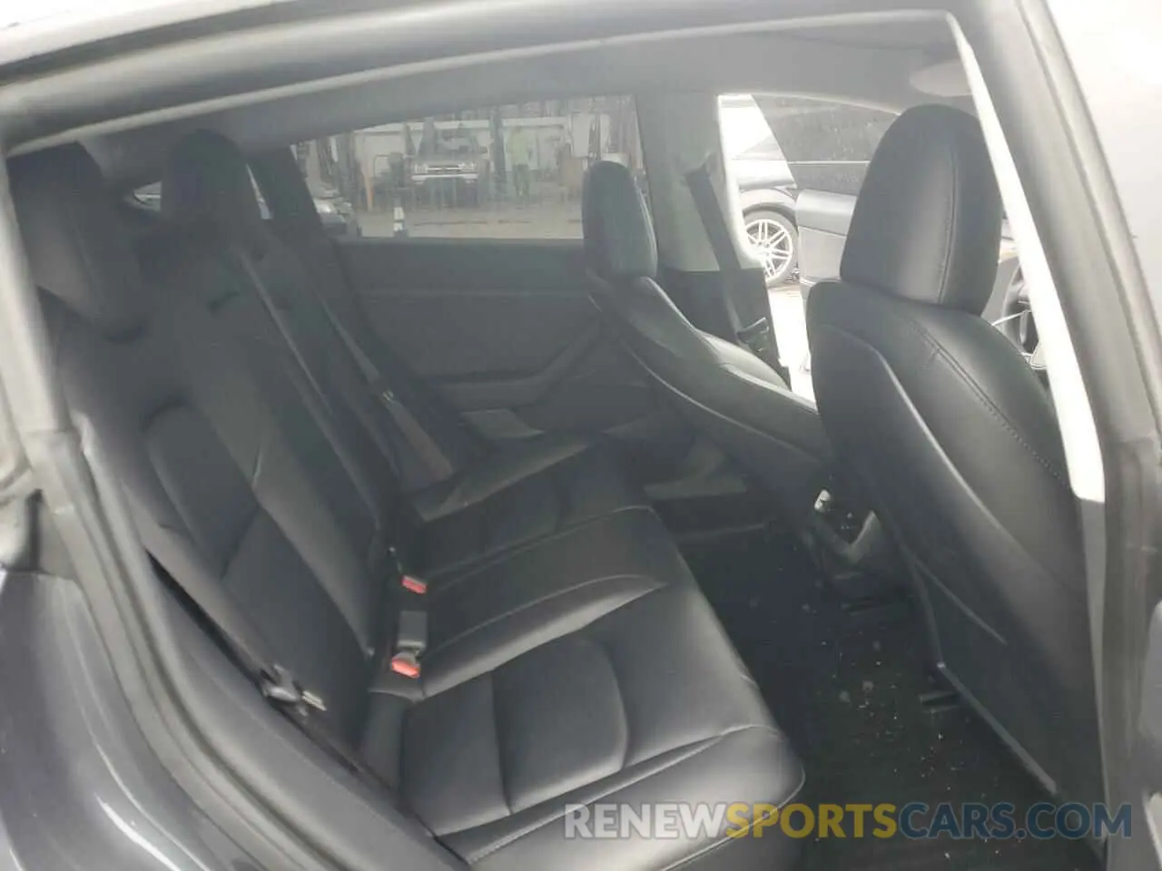 10 Photograph of a damaged car 5YJ3E1EA0PF608683 TESLA MODEL 3 2023