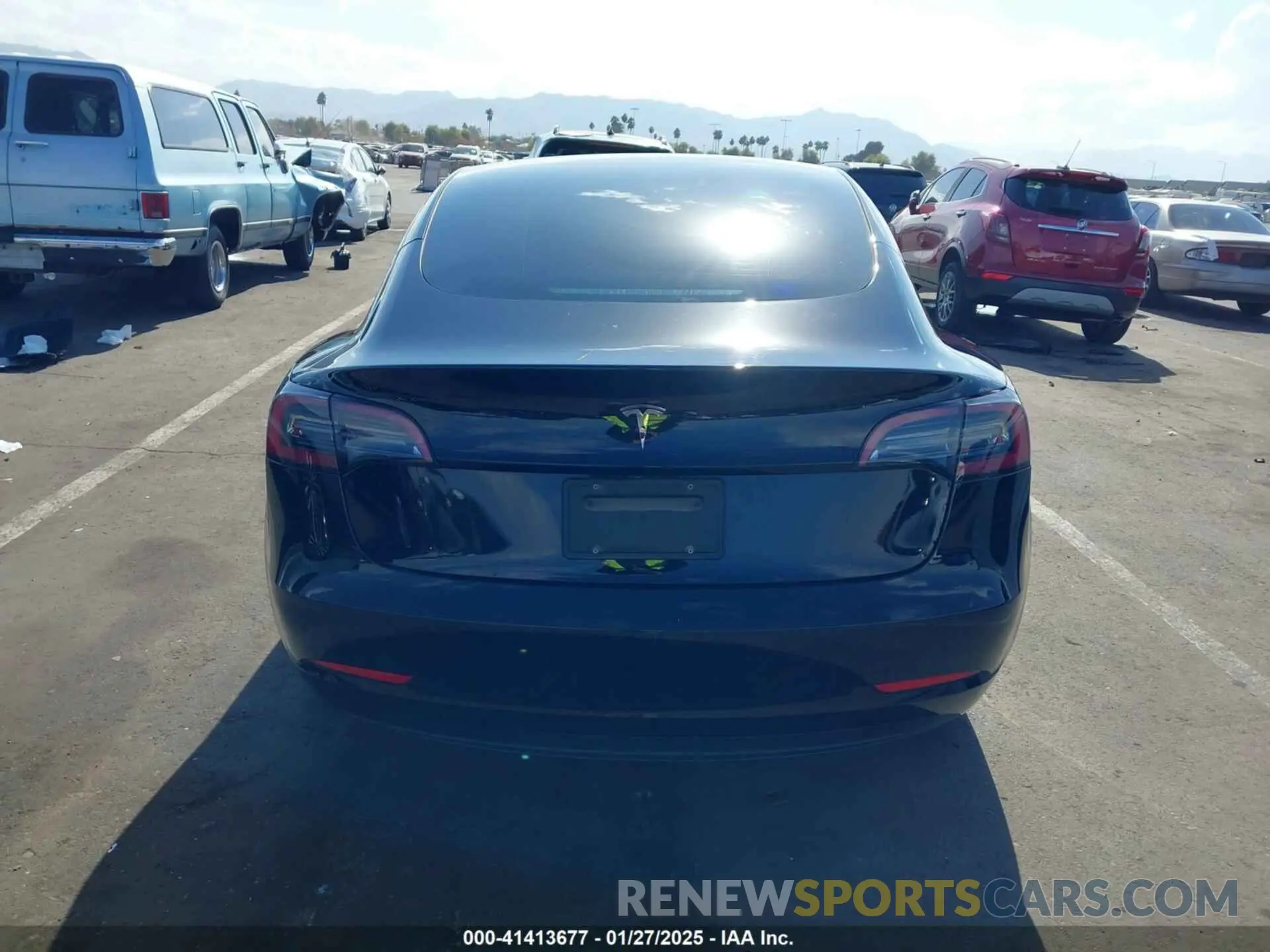 16 Фотография поврежденного автомобиля 5YJ3E1EA0PF627282 TESLA MODEL 3 2023