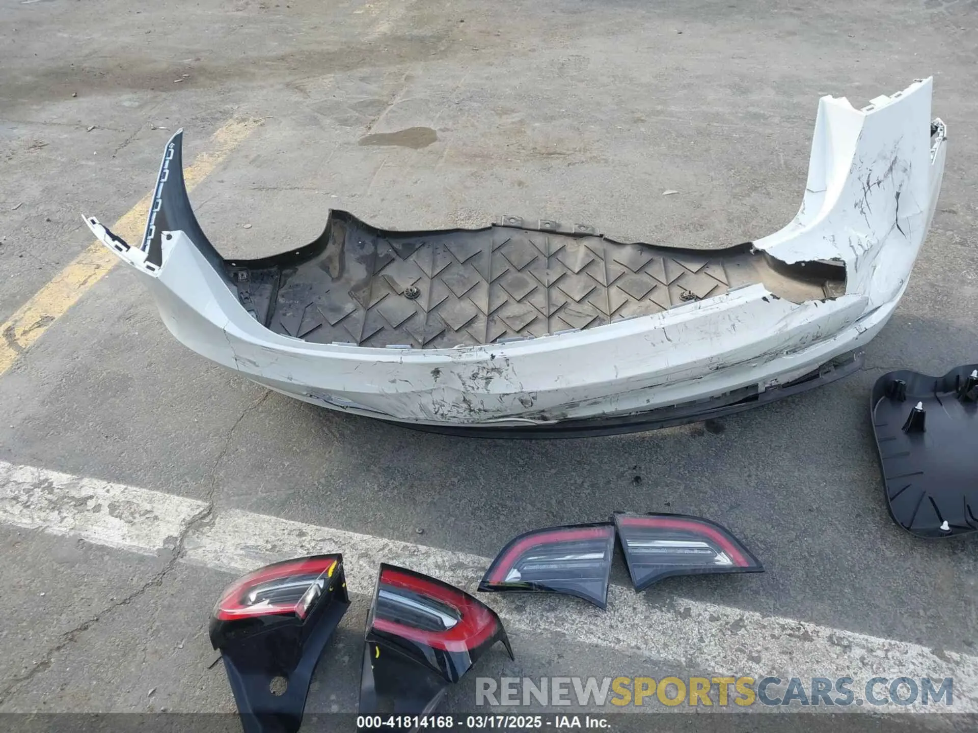 12 Photograph of a damaged car 5YJ3E1EA0PF646723 TESLA MODEL 3 2023