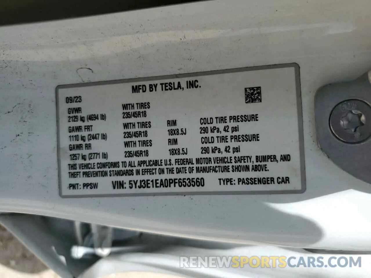 13 Фотография поврежденного автомобиля 5YJ3E1EA0PF653560 TESLA MODEL 3 2023