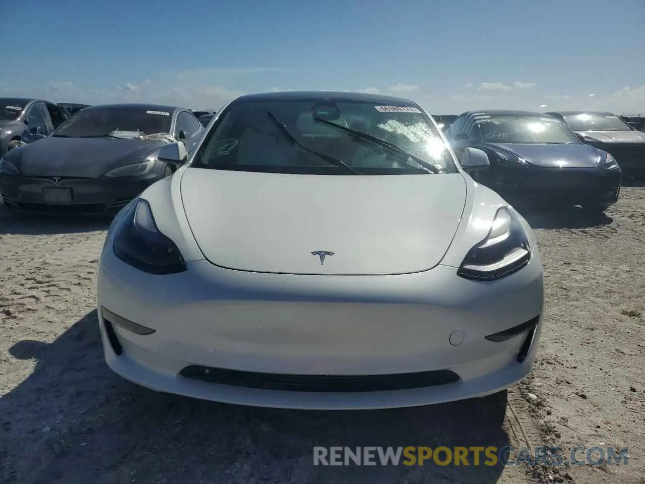 5 Фотография поврежденного автомобиля 5YJ3E1EA0PF653560 TESLA MODEL 3 2023
