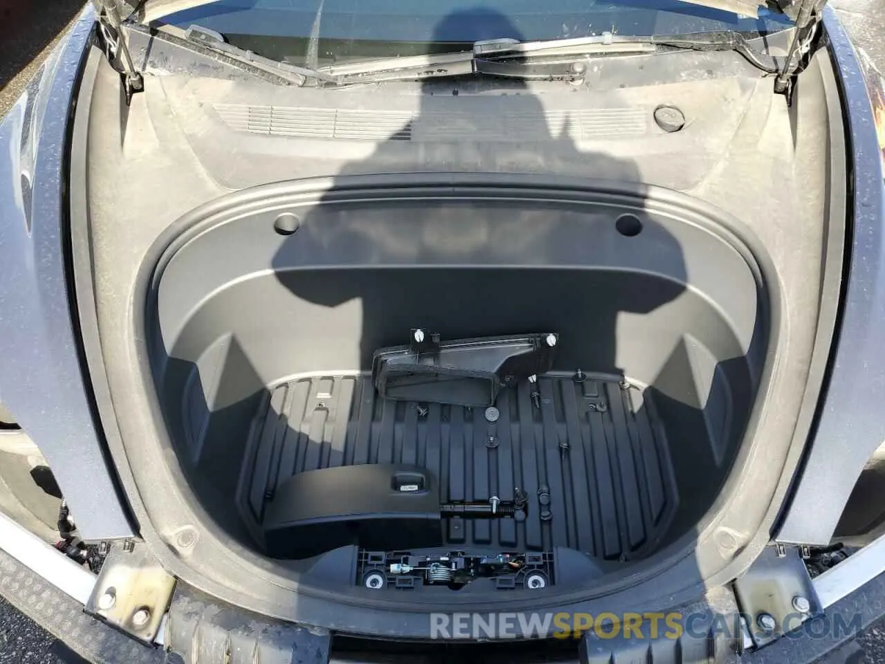 11 Фотография поврежденного автомобиля 5YJ3E1EA0PF677275 TESLA MODEL 3 2023