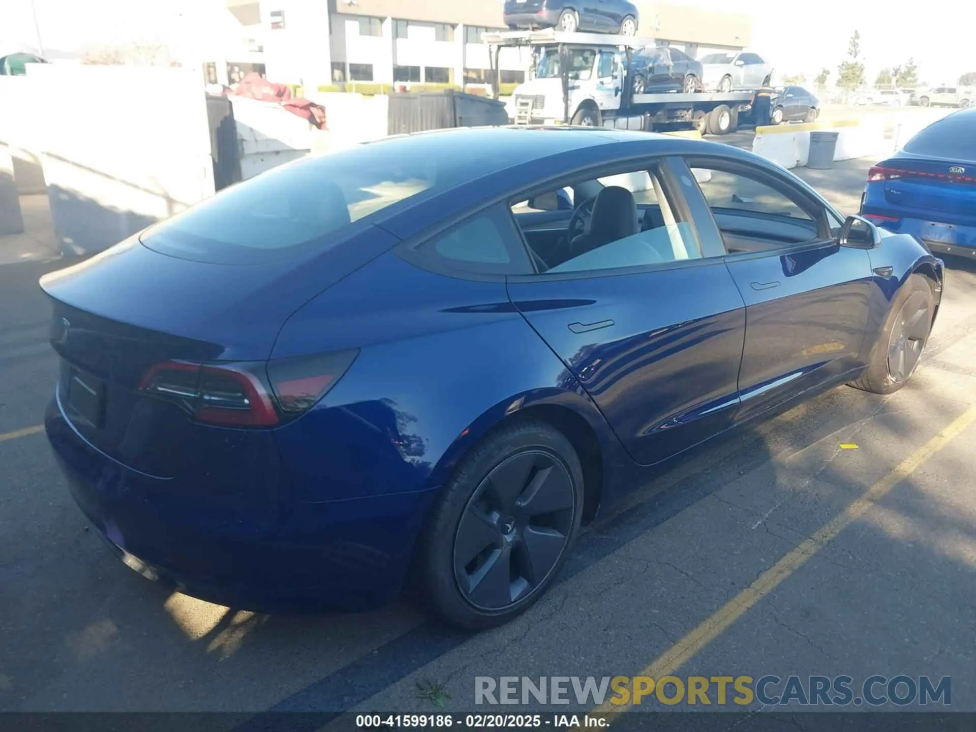 4 Фотография поврежденного автомобиля 5YJ3E1EA0PF684436 TESLA MODEL 3 2023