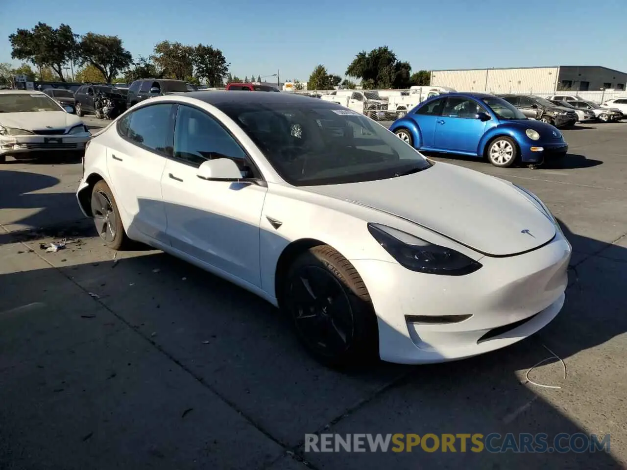 4 Photograph of a damaged car 5YJ3E1EA1PF401588 TESLA MODEL 3 2023