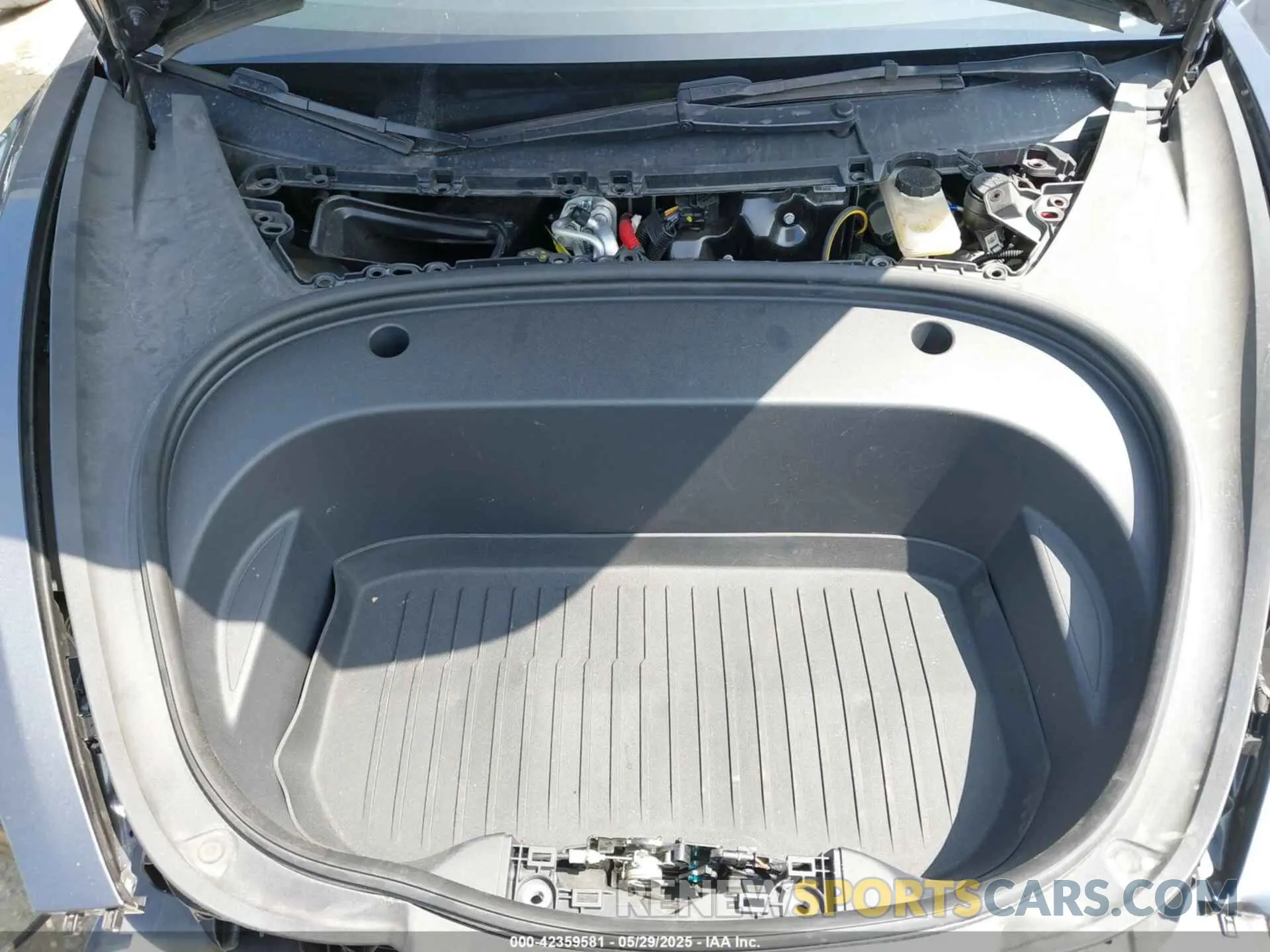 10 Photograph of a damaged car 5YJ3E1EA1PF403714 TESLA MODEL 3 2023