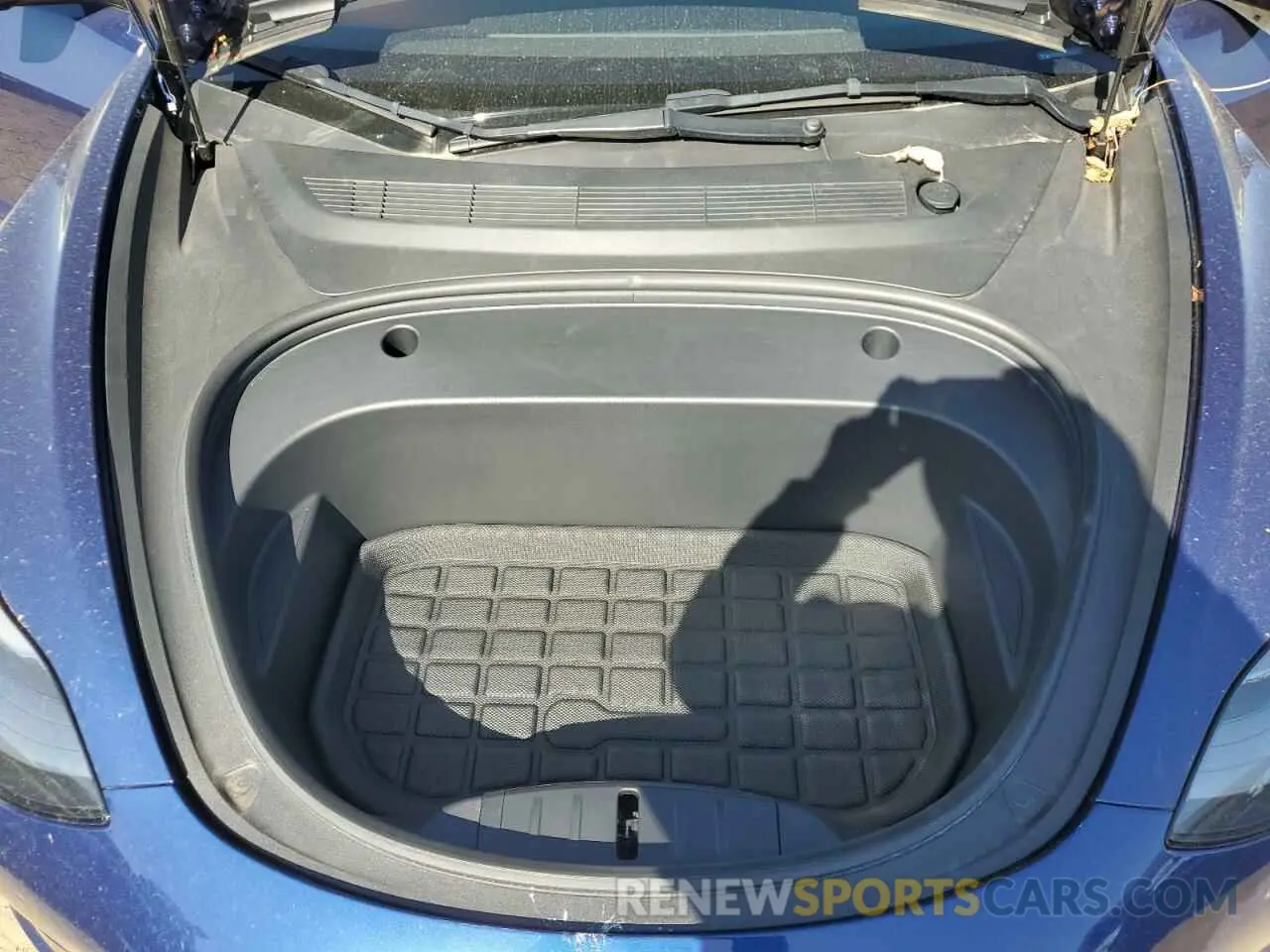 11 Photograph of a damaged car 5YJ3E1EA1PF422392 TESLA MODEL 3 2023