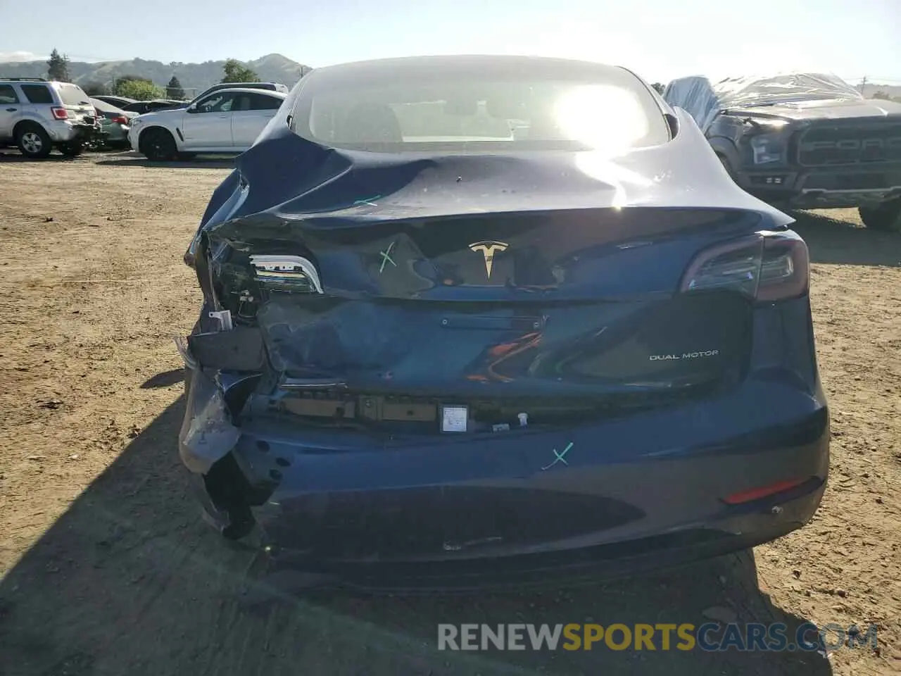 6 Photograph of a damaged car 5YJ3E1EA1PF422392 TESLA MODEL 3 2023