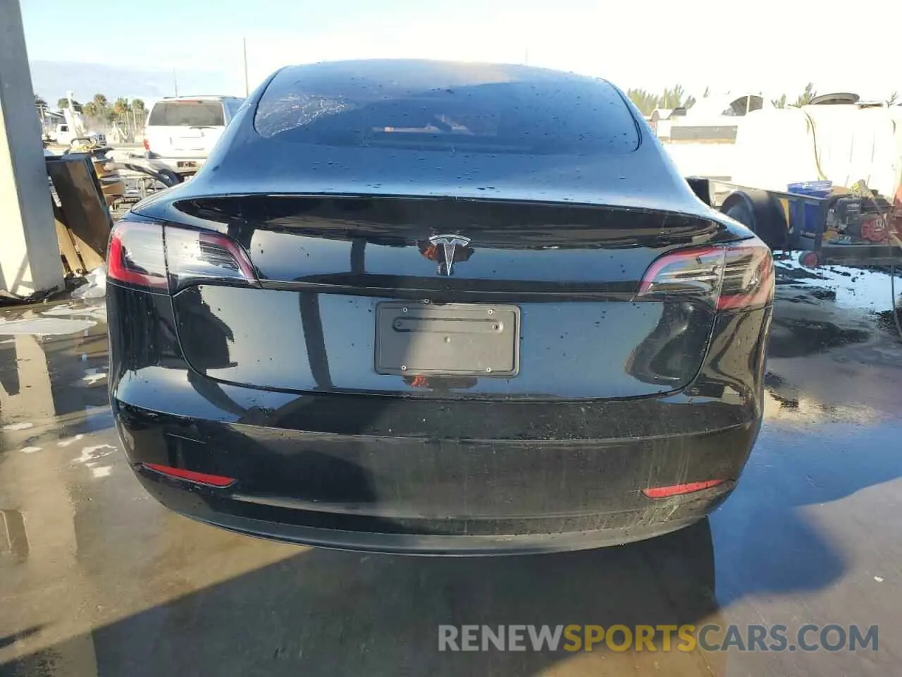 6 Photograph of a damaged car 5YJ3E1EA1PF427088 TESLA MODEL 3 2023