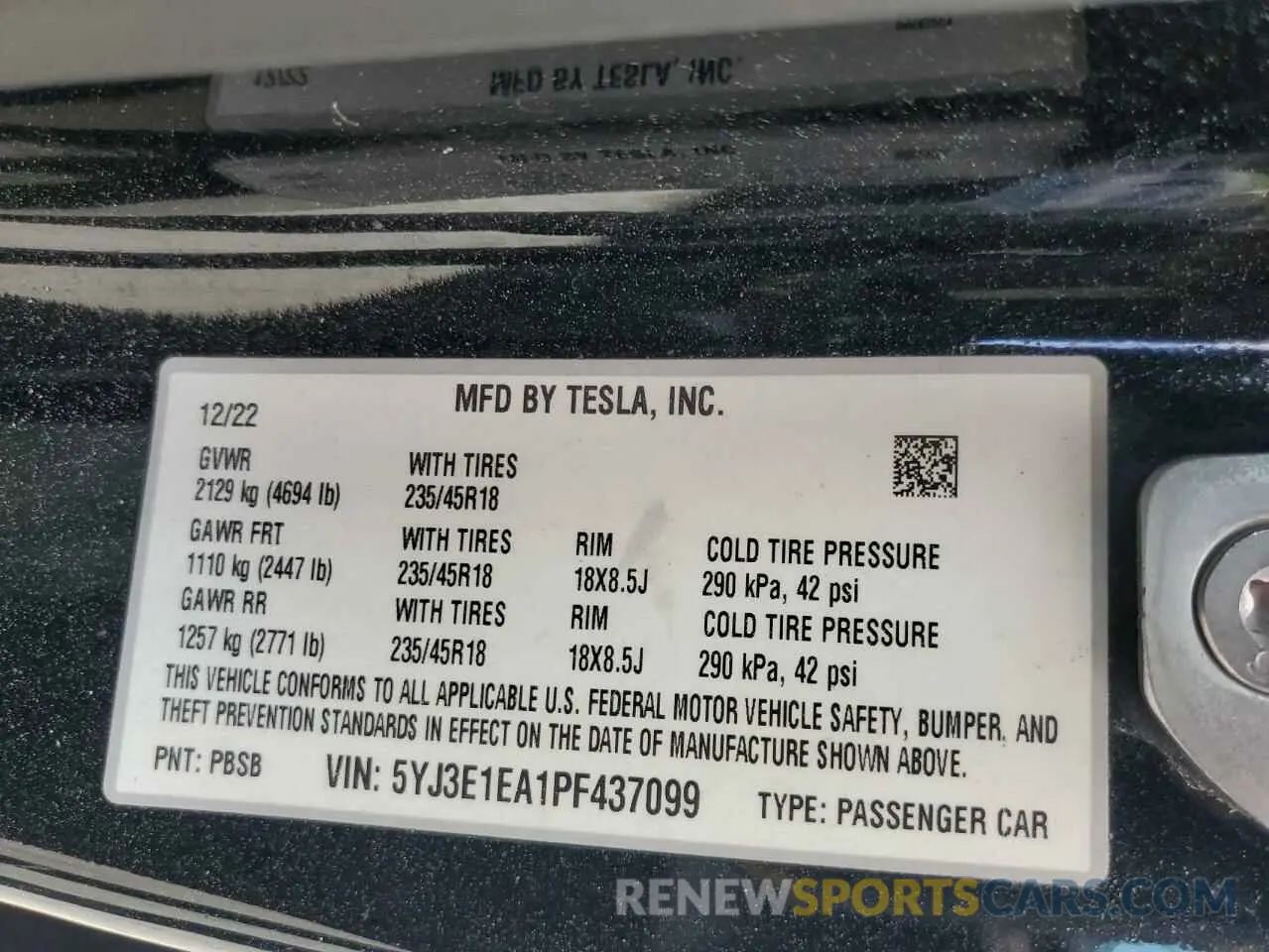 12 Фотография поврежденного автомобиля 5YJ3E1EA1PF437099 TESLA MODEL 3 2023