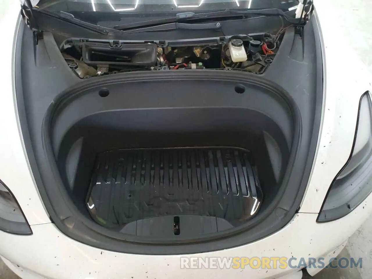 11 Фотография поврежденного автомобиля 5YJ3E1EA1PF437927 TESLA MODEL 3 2023