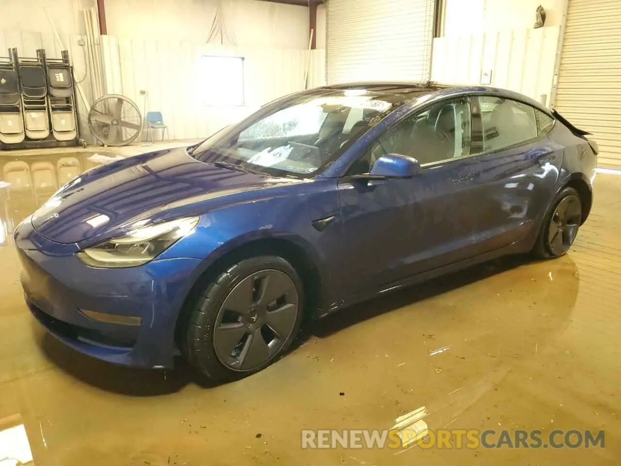 1 Фотография поврежденного автомобиля 5YJ3E1EA1PF447342 TESLA MODEL 3 2023