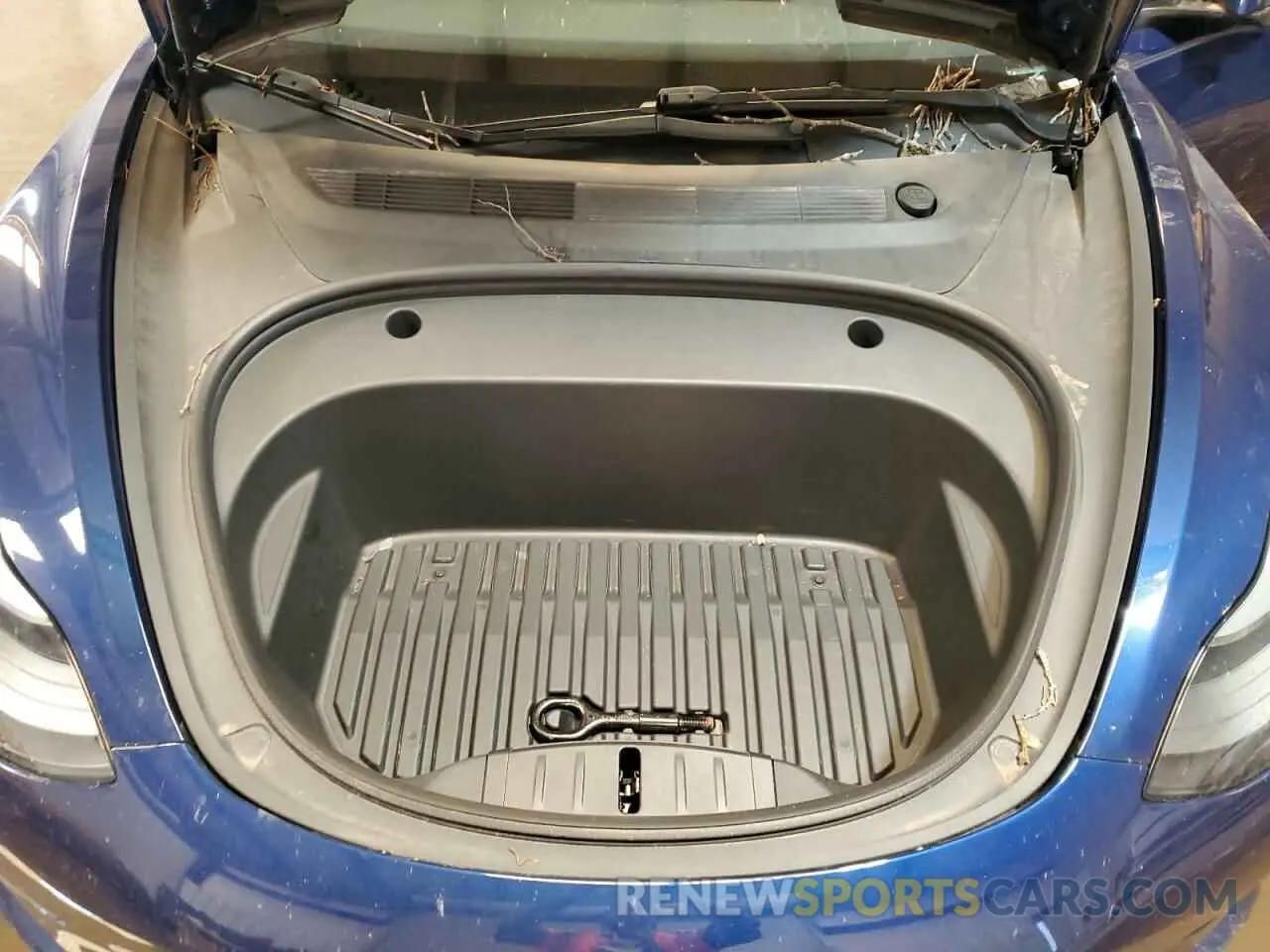 11 Фотография поврежденного автомобиля 5YJ3E1EA1PF447342 TESLA MODEL 3 2023