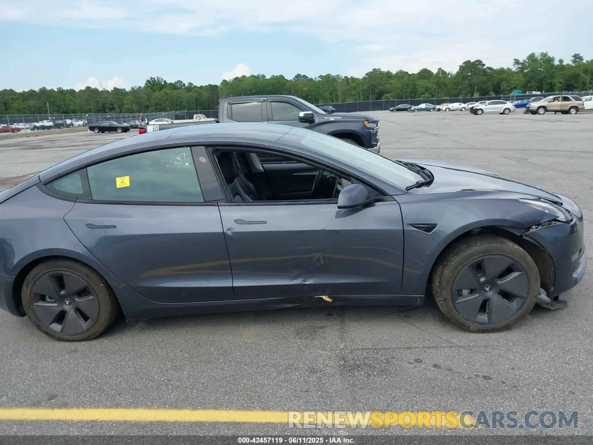 13 Photograph of a damaged car 5YJ3E1EA1PF449575 TESLA MODEL 3 2023