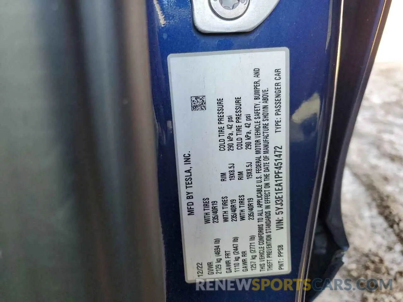 12 Фотография поврежденного автомобиля 5YJ3E1EA1PF451472 TESLA MODEL 3 2023
