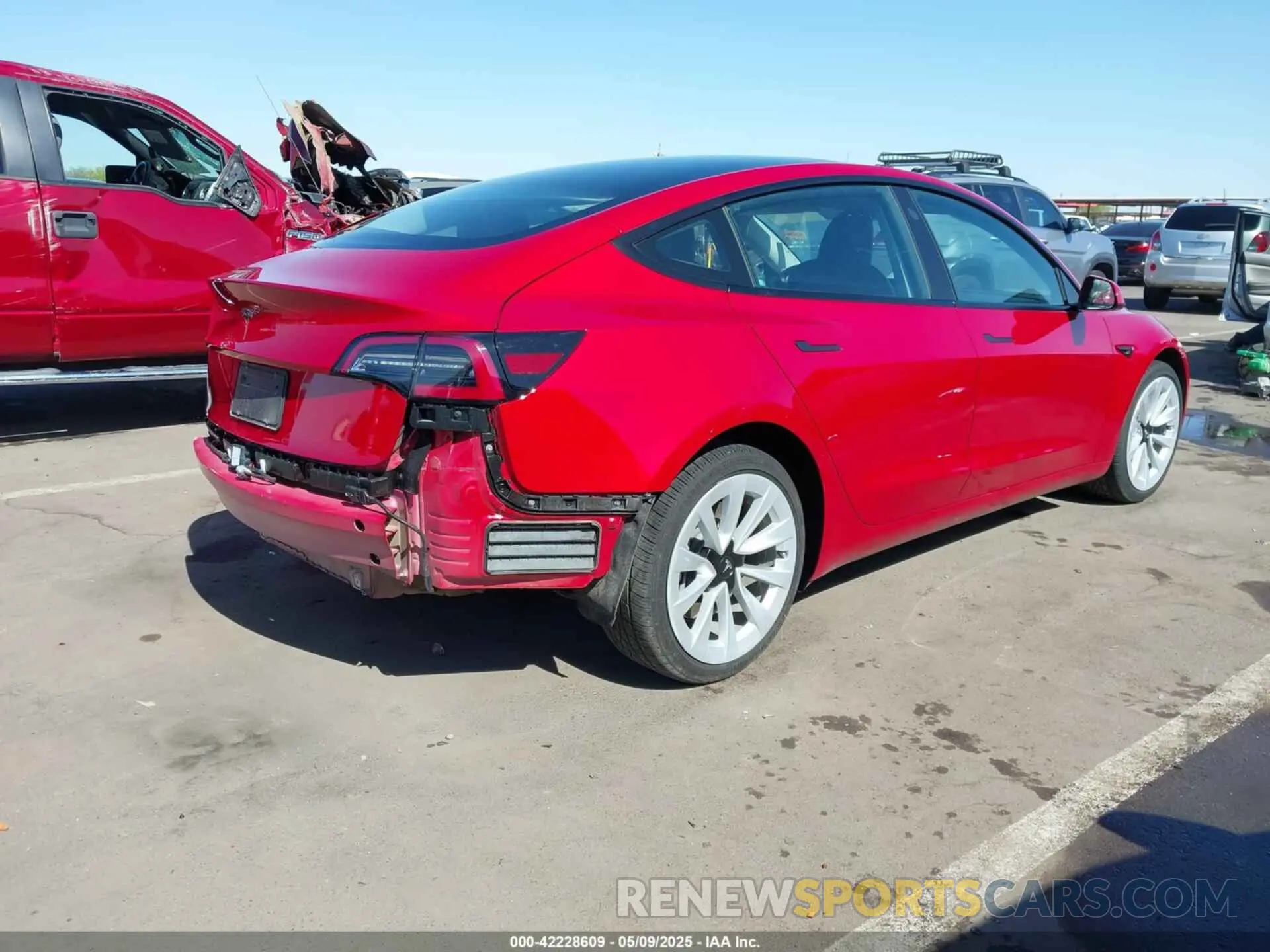 4 Photograph of a damaged car 5YJ3E1EA1PF456185 TESLA MODEL 3 2023
