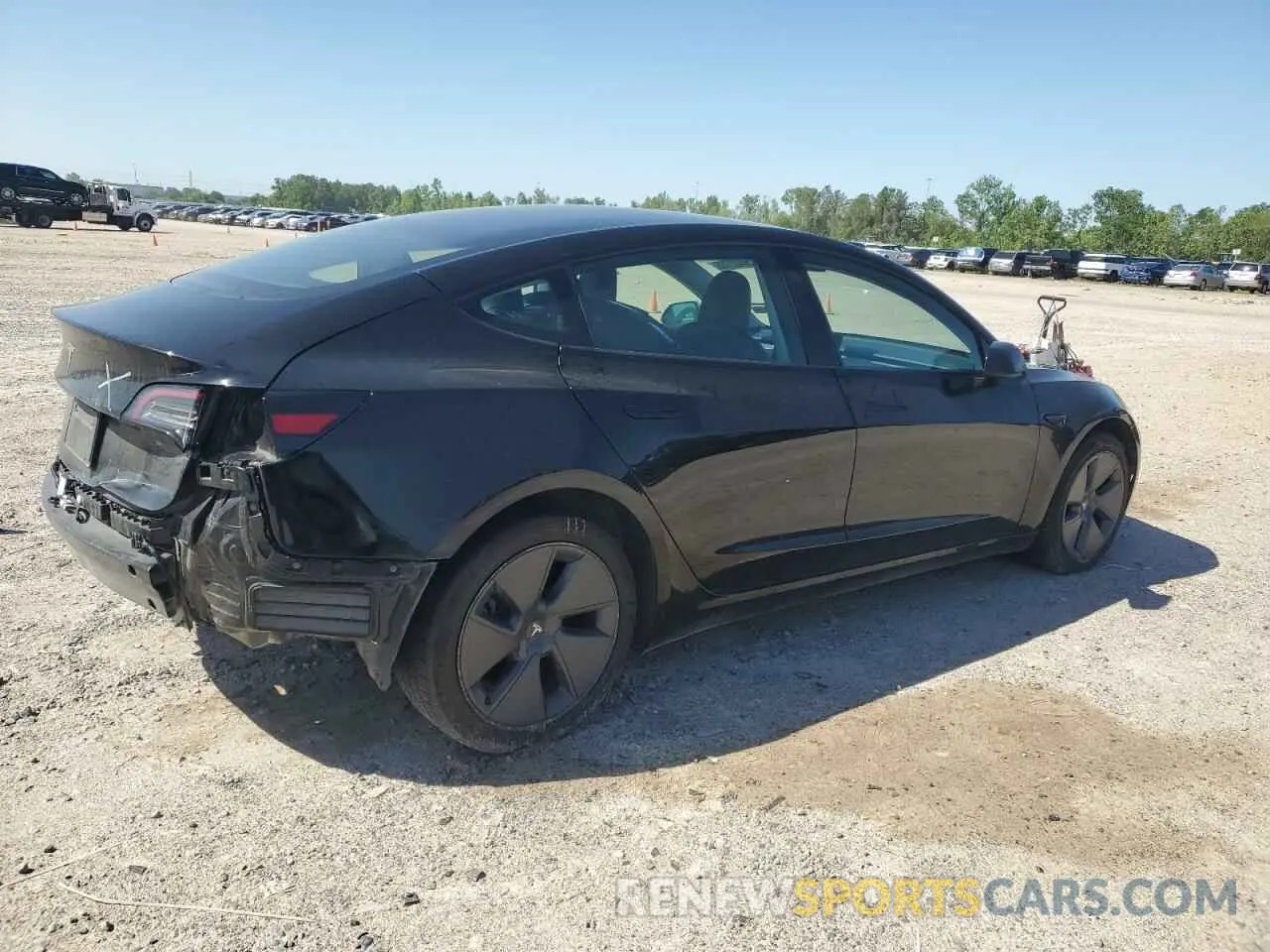 3 Фотография поврежденного автомобиля 5YJ3E1EA1PF456896 TESLA MODEL 3 2023