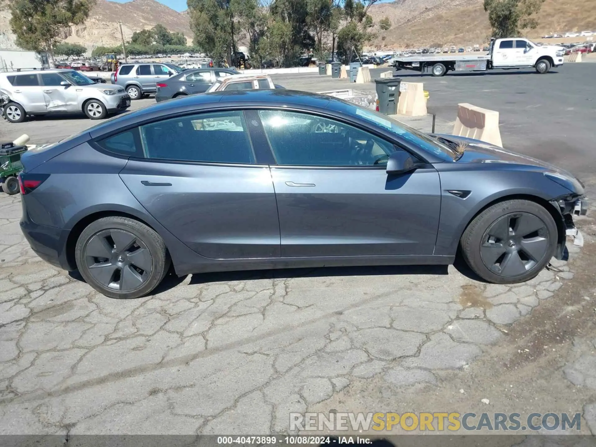14 Фотография поврежденного автомобиля 5YJ3E1EA1PF457479 TESLA MODEL 3 2023