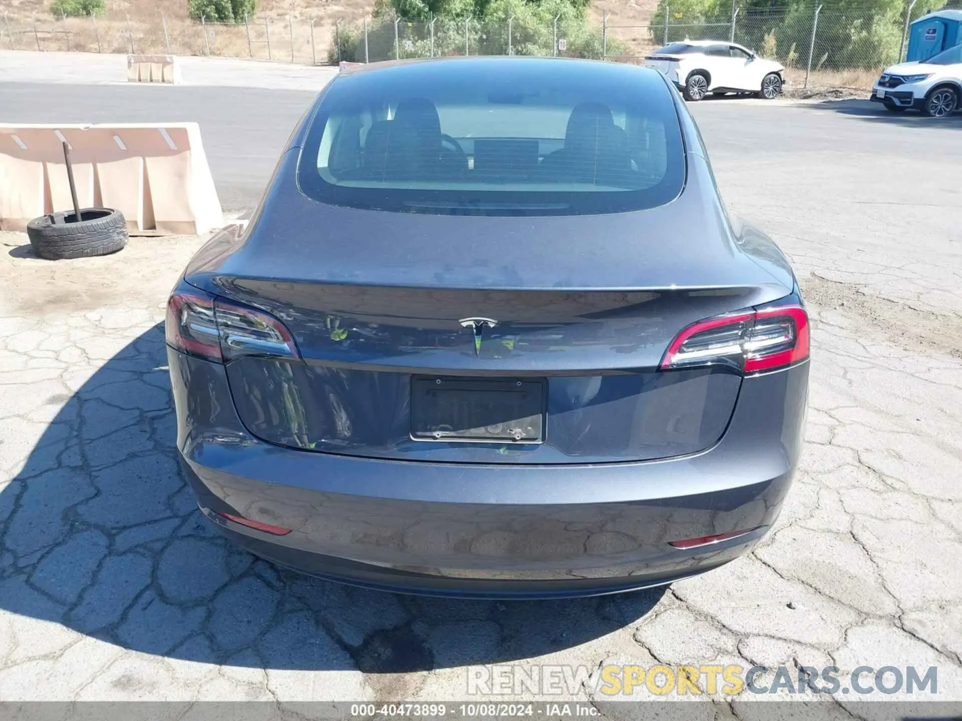 17 Фотография поврежденного автомобиля 5YJ3E1EA1PF457479 TESLA MODEL 3 2023