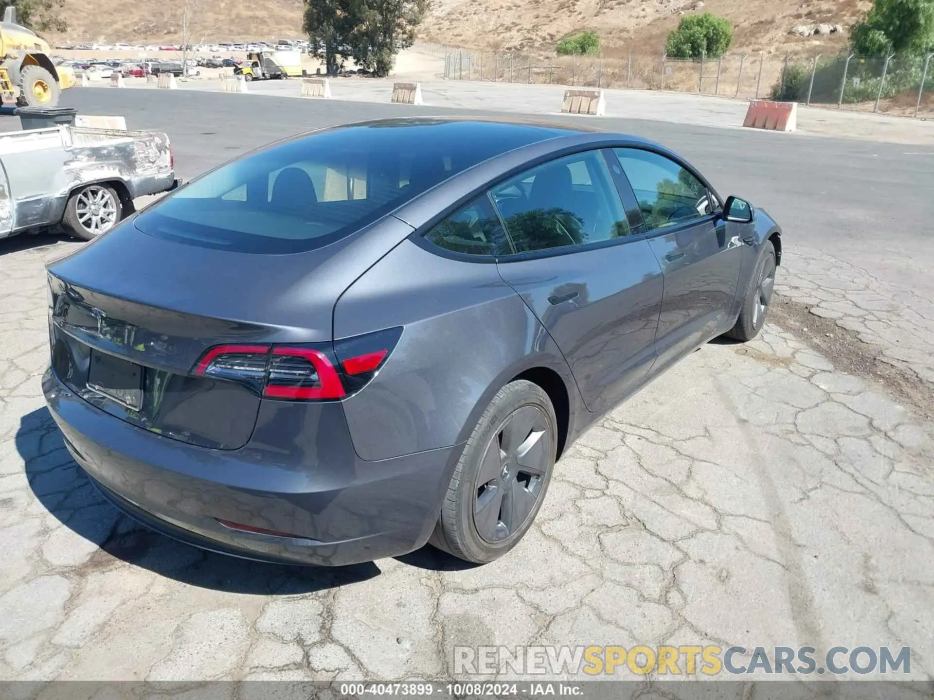 4 Фотография поврежденного автомобиля 5YJ3E1EA1PF457479 TESLA MODEL 3 2023