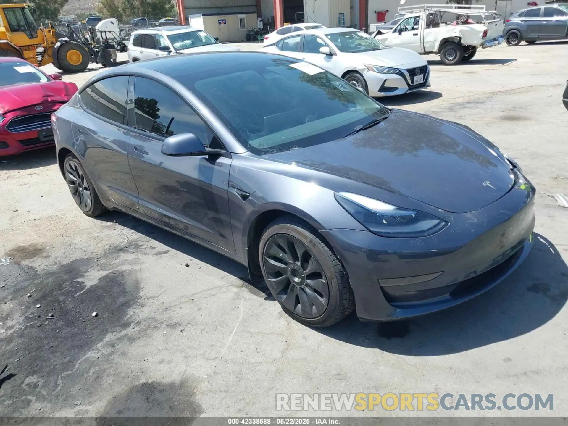 1 Фотография поврежденного автомобиля 5YJ3E1EA1PF464013 TESLA MODEL 3 2023