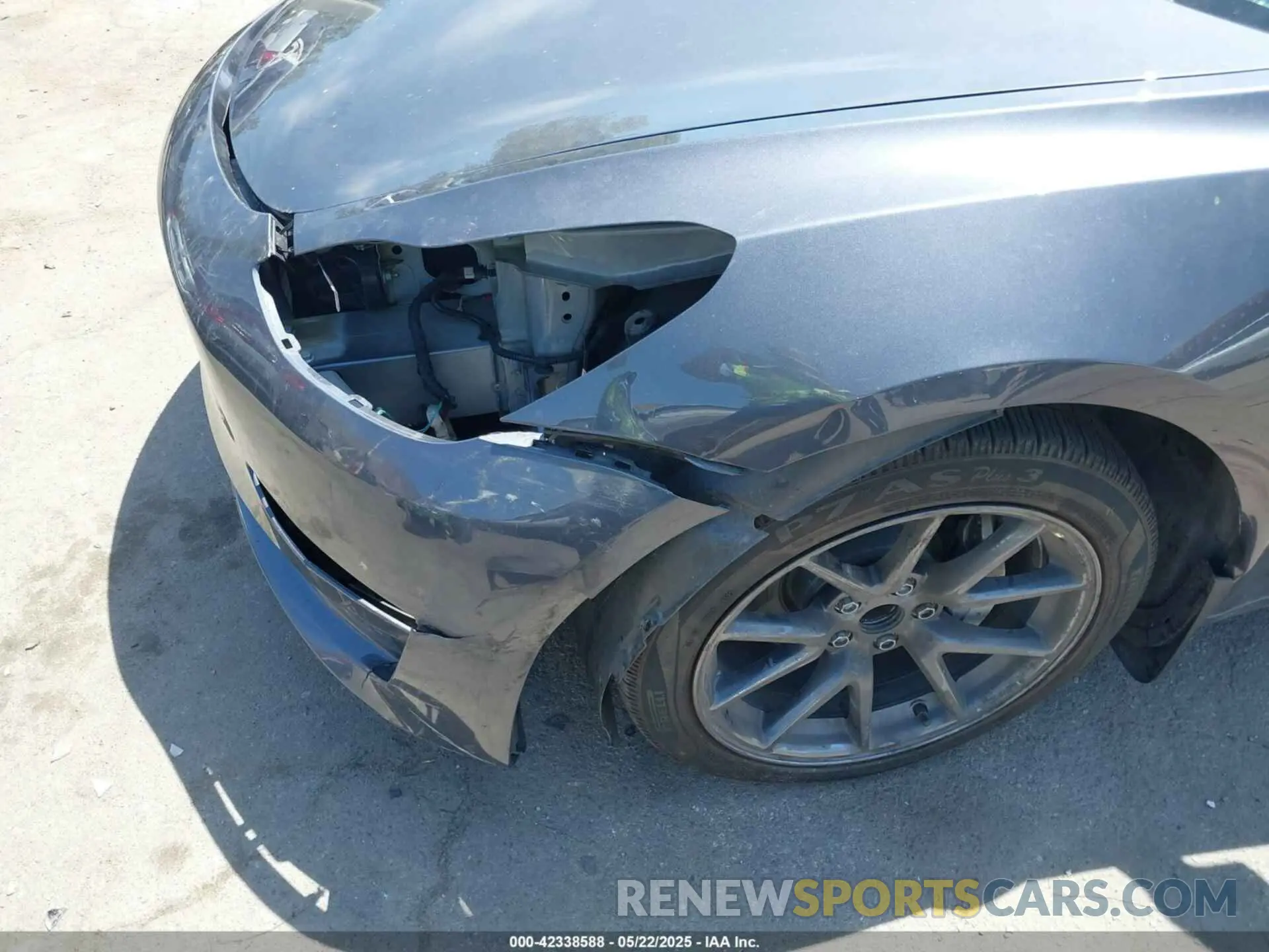 6 Фотография поврежденного автомобиля 5YJ3E1EA1PF464013 TESLA MODEL 3 2023