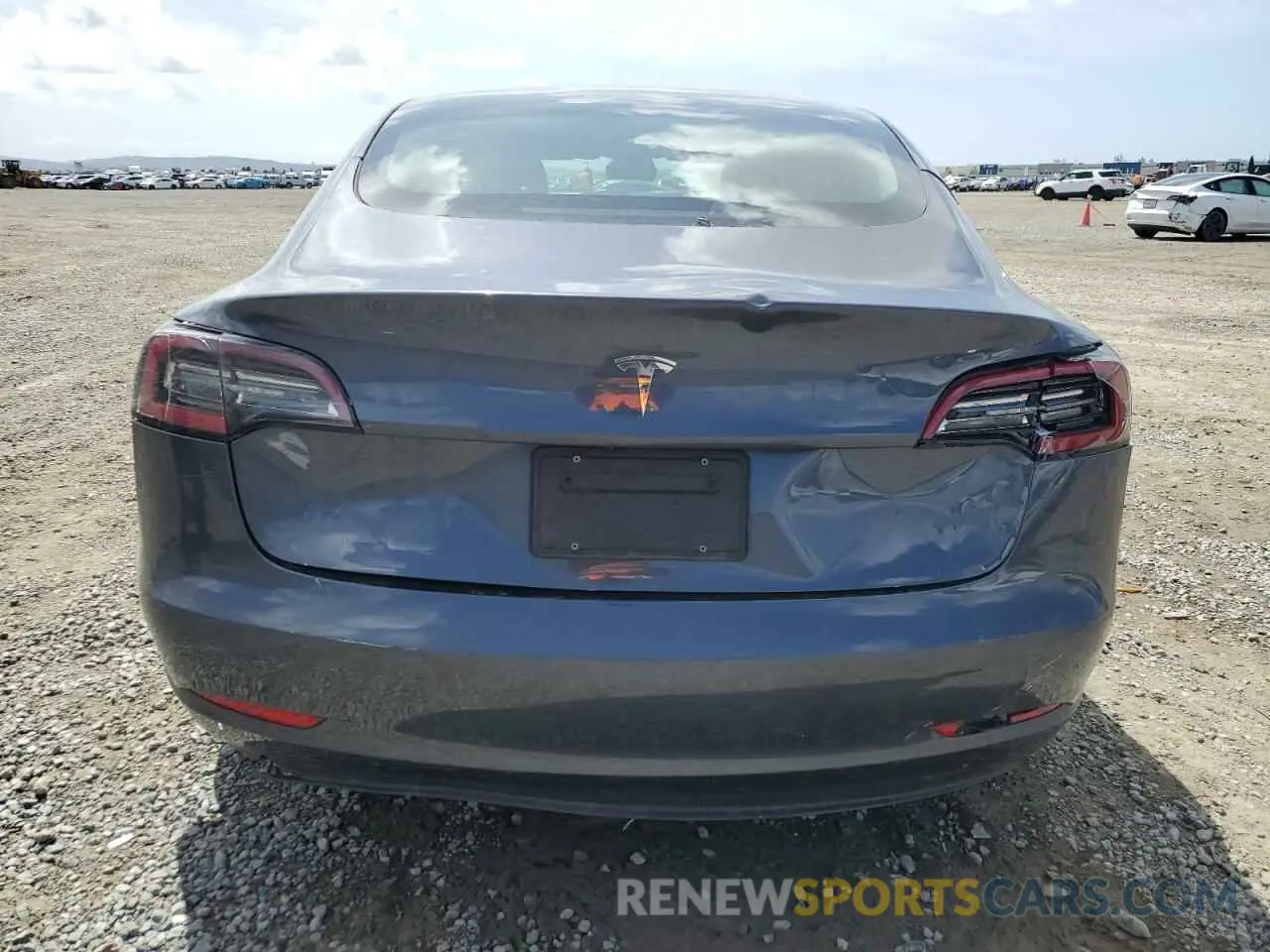 6 Photograph of a damaged car 5YJ3E1EA1PF465372 TESLA MODEL 3 2023