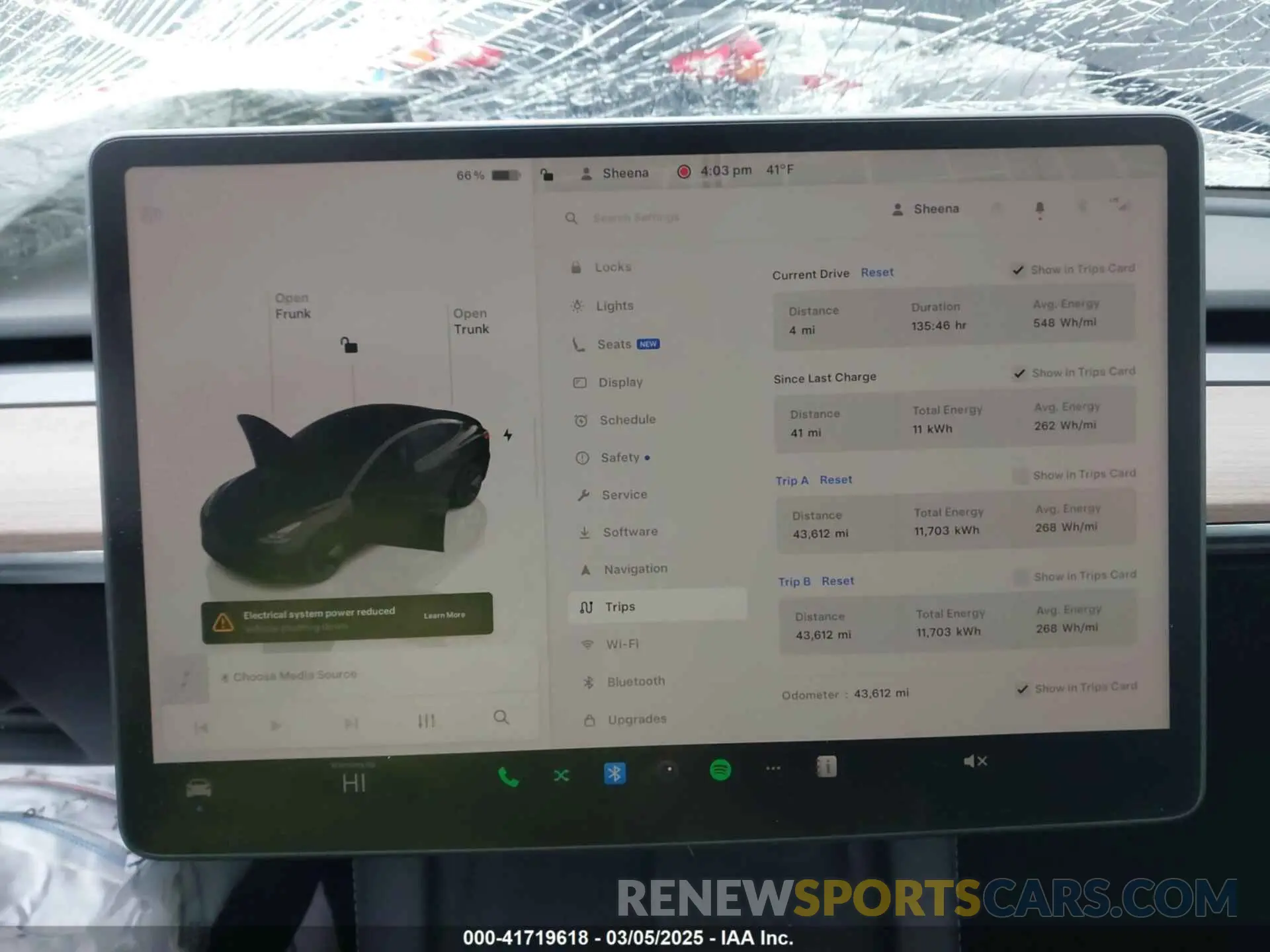 19 Photograph of a damaged car 5YJ3E1EA1PF512562 TESLA MODEL 3 2023