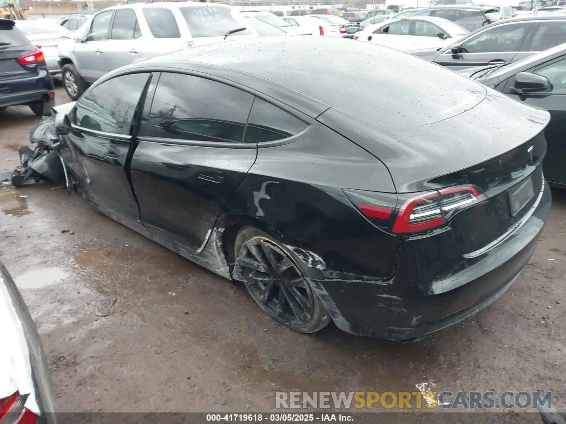 3 Photograph of a damaged car 5YJ3E1EA1PF512562 TESLA MODEL 3 2023
