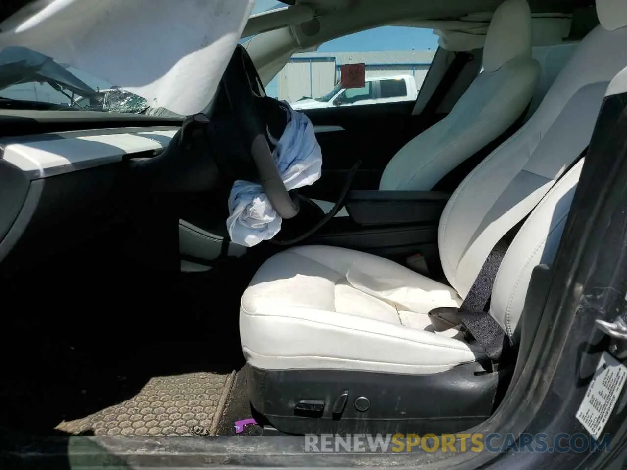 7 Фотография поврежденного автомобиля 5YJ3E1EA1PF516787 TESLA MODEL 3 2023