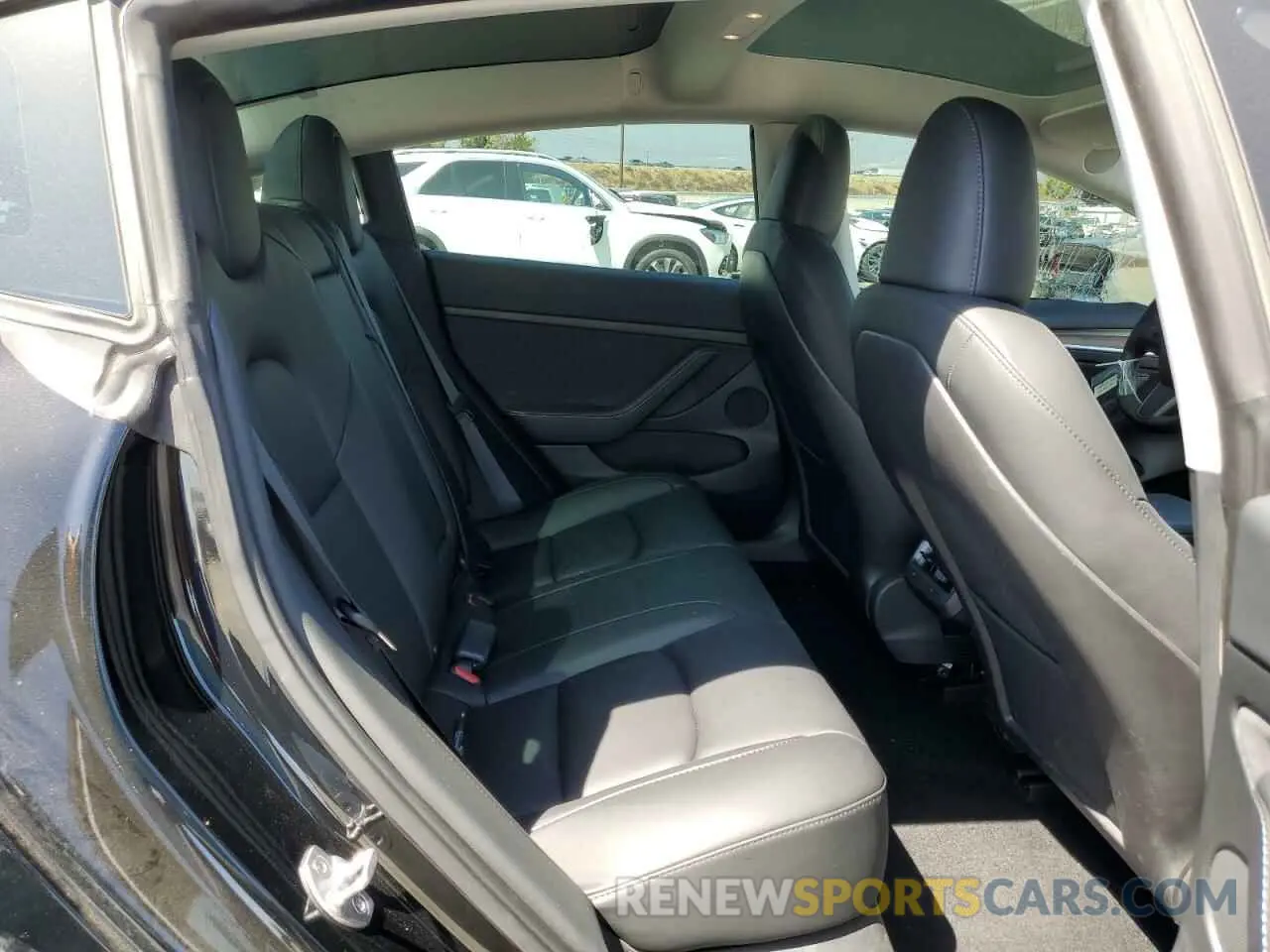 10 Photograph of a damaged car 5YJ3E1EA1PF518944 TESLA MODEL 3 2023