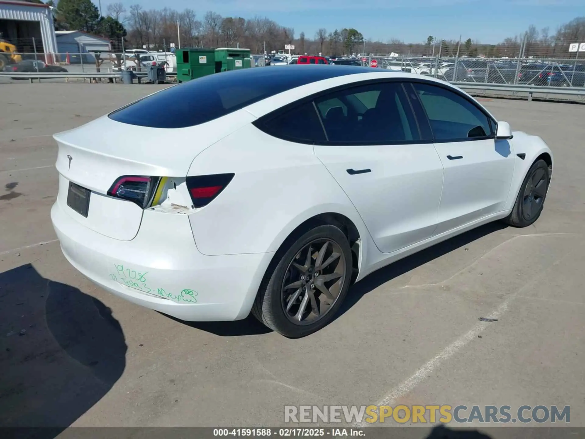 4 Photograph of a damaged car 5YJ3E1EA1PF545223 TESLA MODEL 3 2023