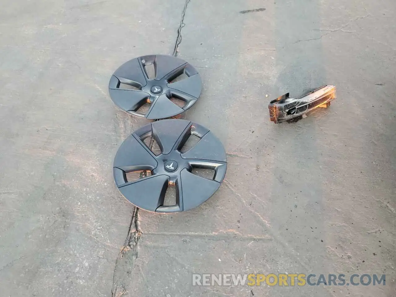 13 Photograph of a damaged car 5YJ3E1EA1PF546937 TESLA MODEL 3 2023