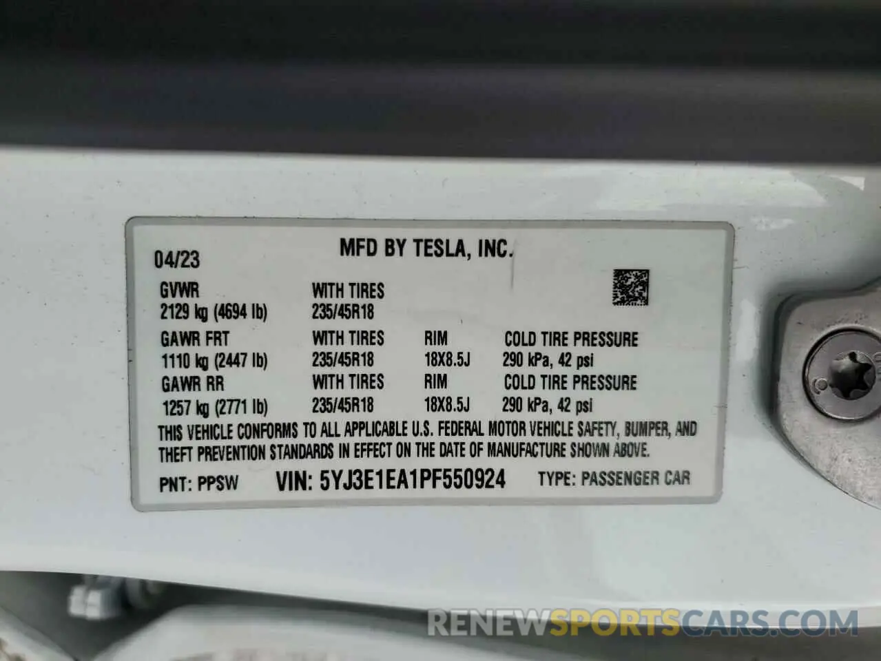 14 Photograph of a damaged car 5YJ3E1EA1PF550924 TESLA MODEL 3 2023