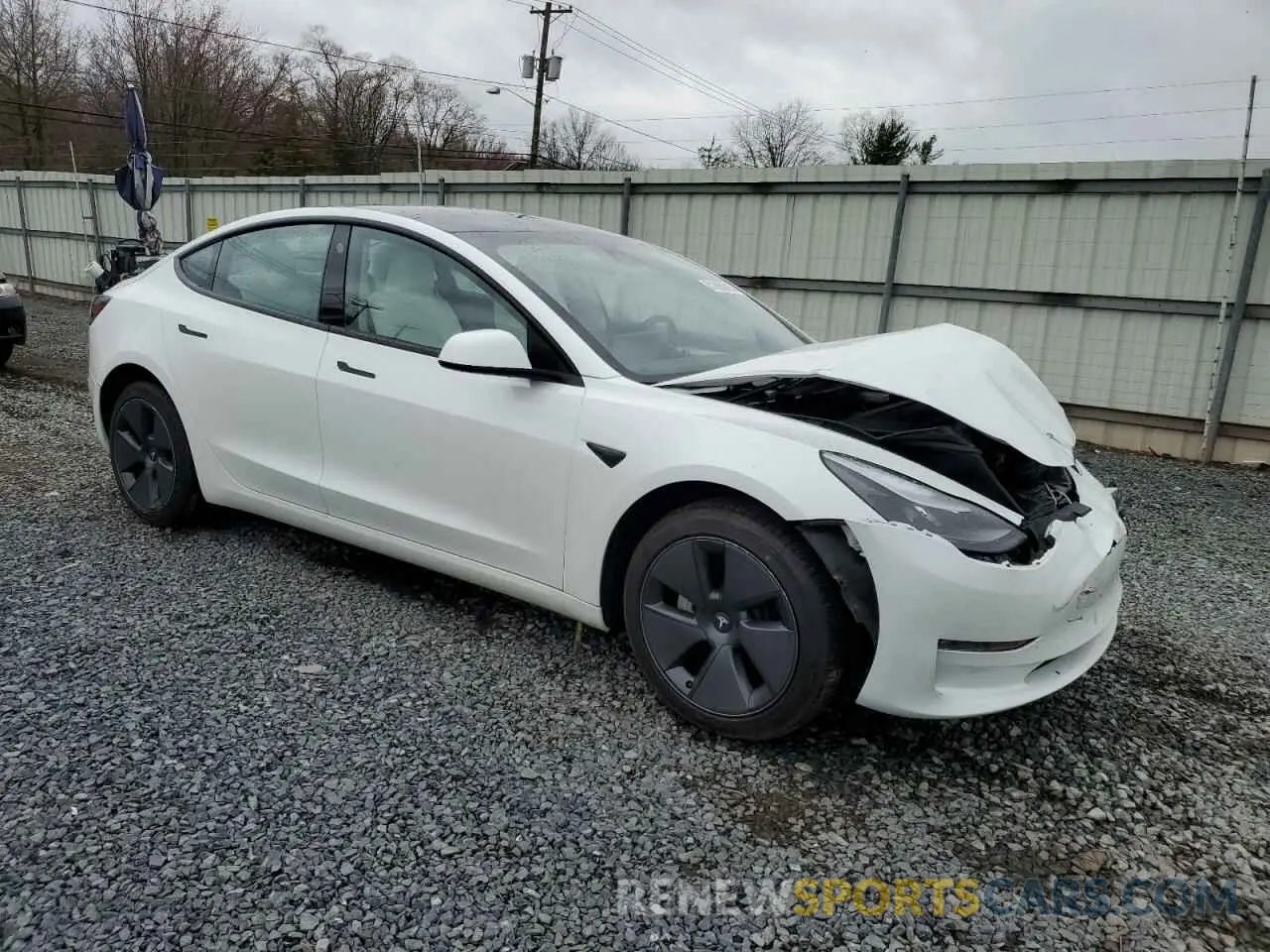 4 Photograph of a damaged car 5YJ3E1EA1PF550924 TESLA MODEL 3 2023