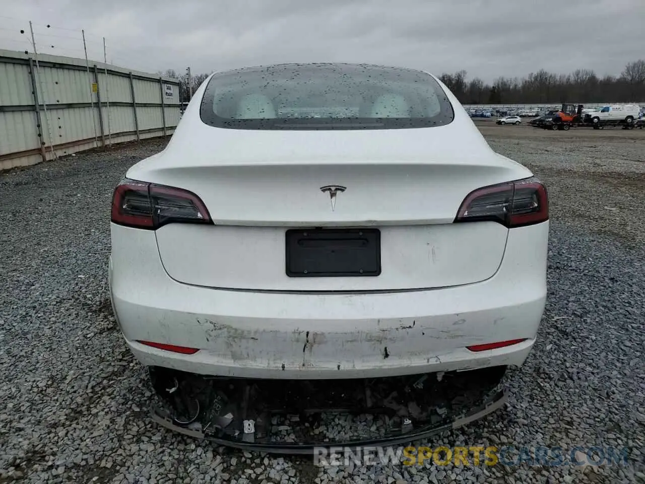 6 Photograph of a damaged car 5YJ3E1EA1PF550924 TESLA MODEL 3 2023