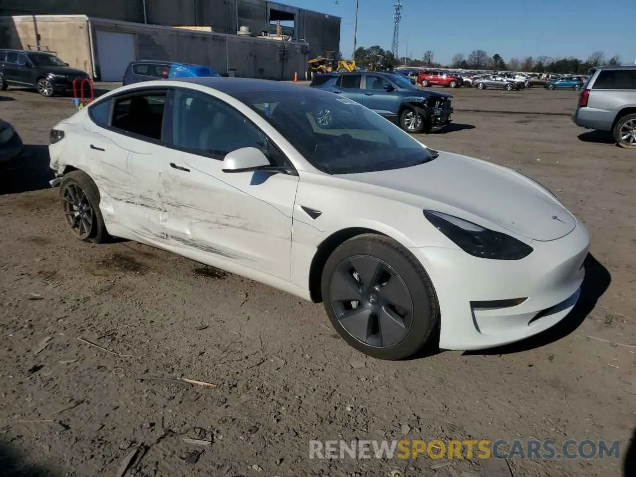 4 Фотография поврежденного автомобиля 5YJ3E1EA1PF556562 TESLA MODEL 3 2023