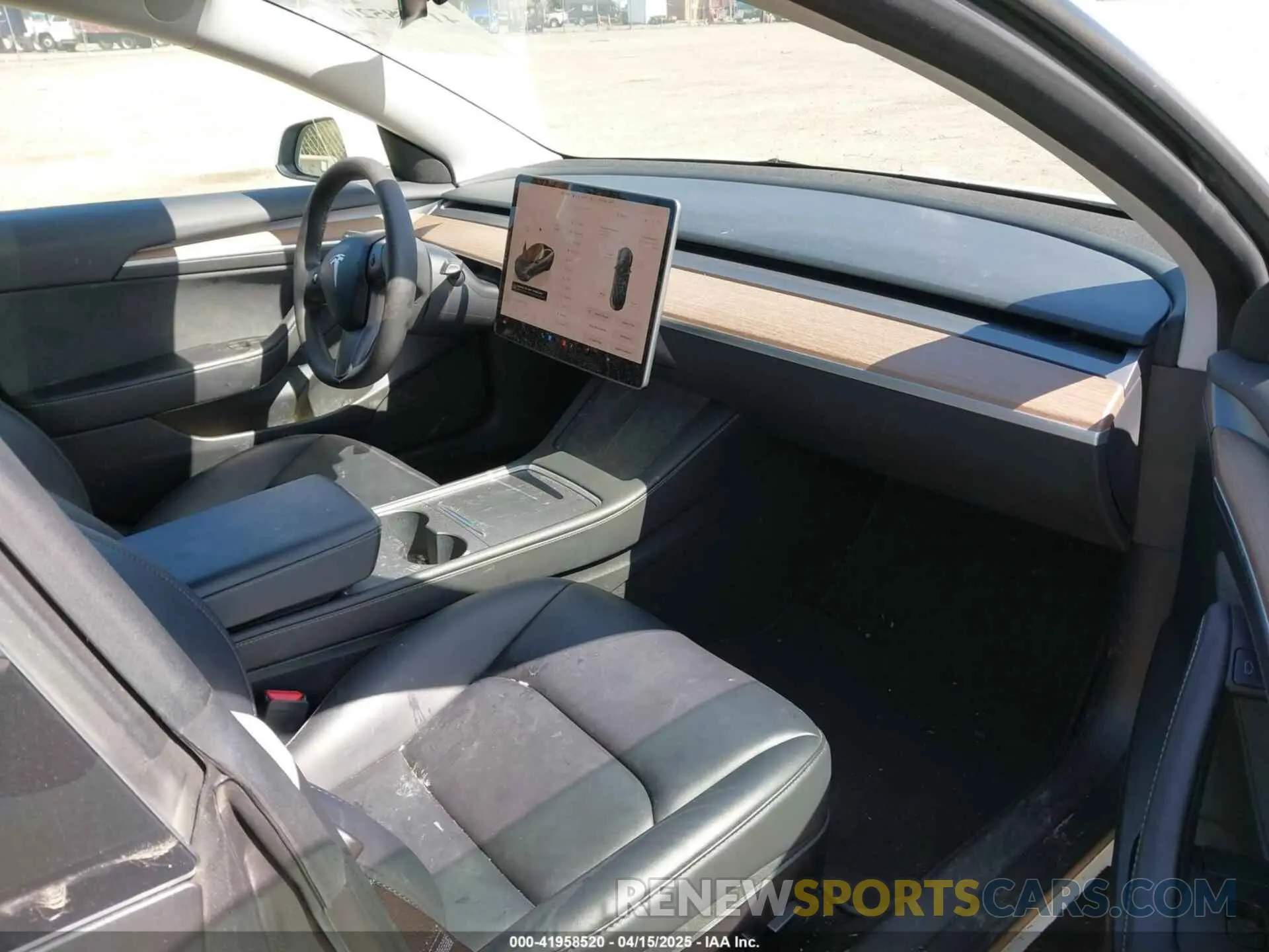 5 Фотография поврежденного автомобиля 5YJ3E1EA1PF558926 TESLA MODEL 3 2023
