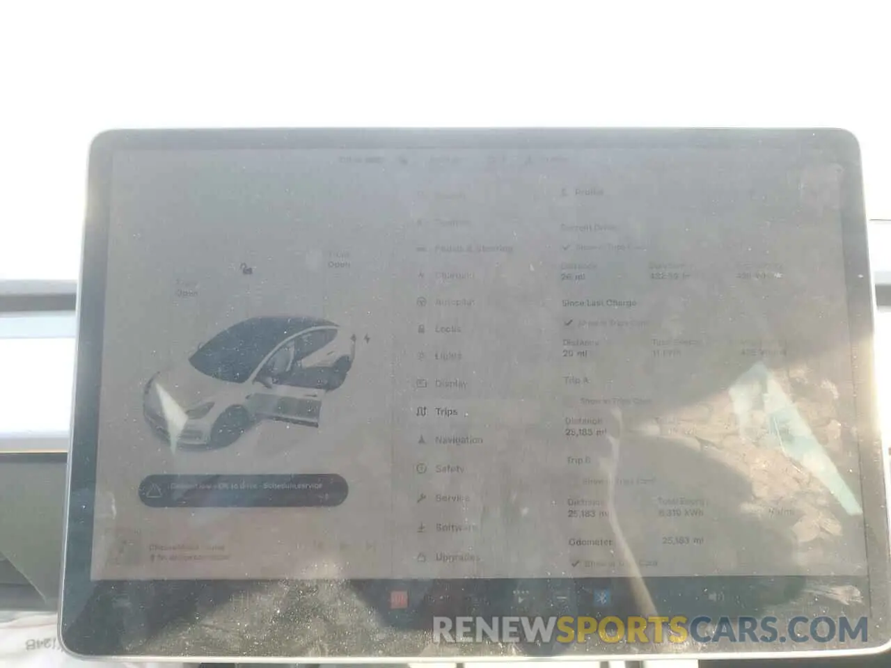 9 Photograph of a damaged car 5YJ3E1EA1PF564693 TESLA MODEL 3 2023