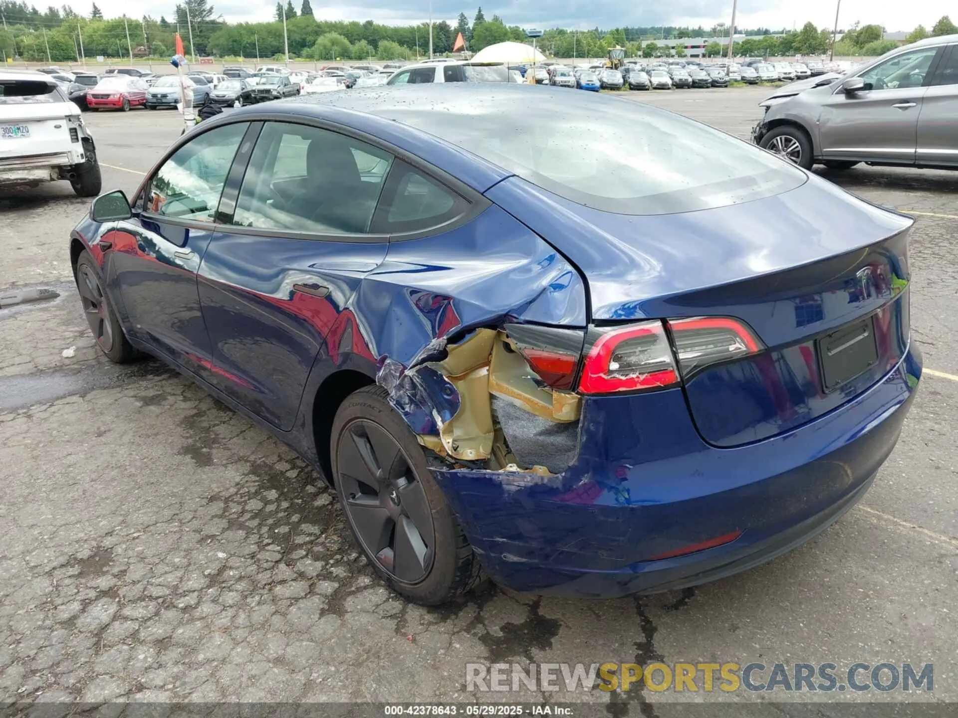 6 Фотография поврежденного автомобиля 5YJ3E1EA1PF572180 TESLA MODEL 3 2023
