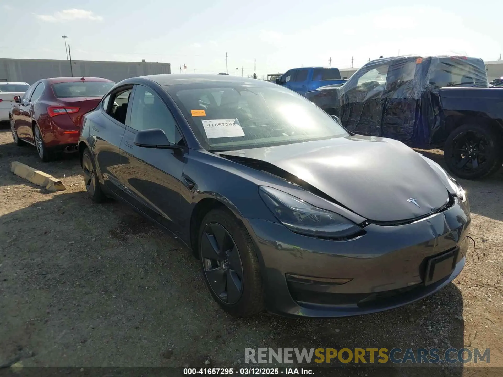 1 Фотография поврежденного автомобиля 5YJ3E1EA1PF576780 TESLA MODEL 3 2023