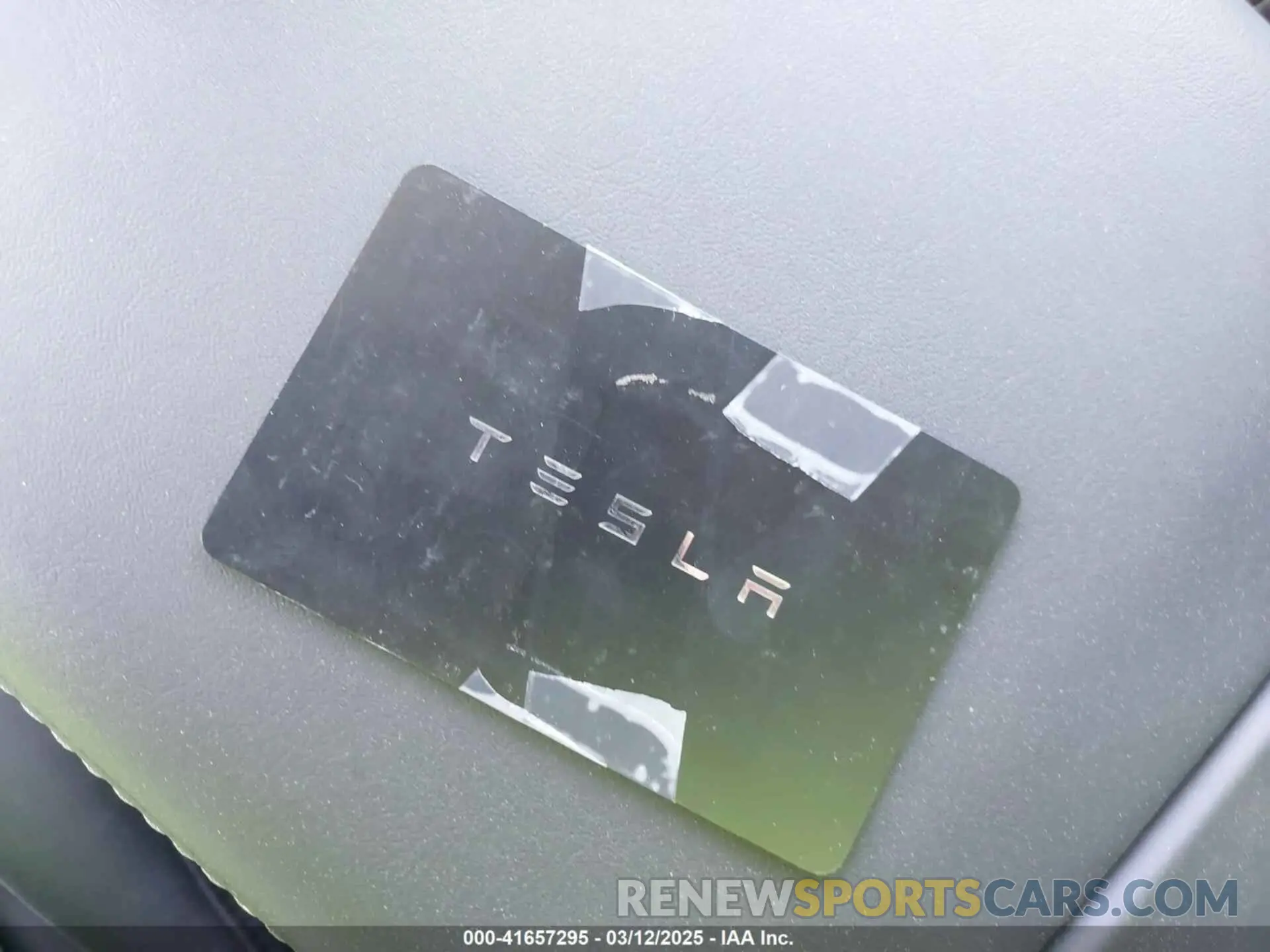 11 Фотография поврежденного автомобиля 5YJ3E1EA1PF576780 TESLA MODEL 3 2023