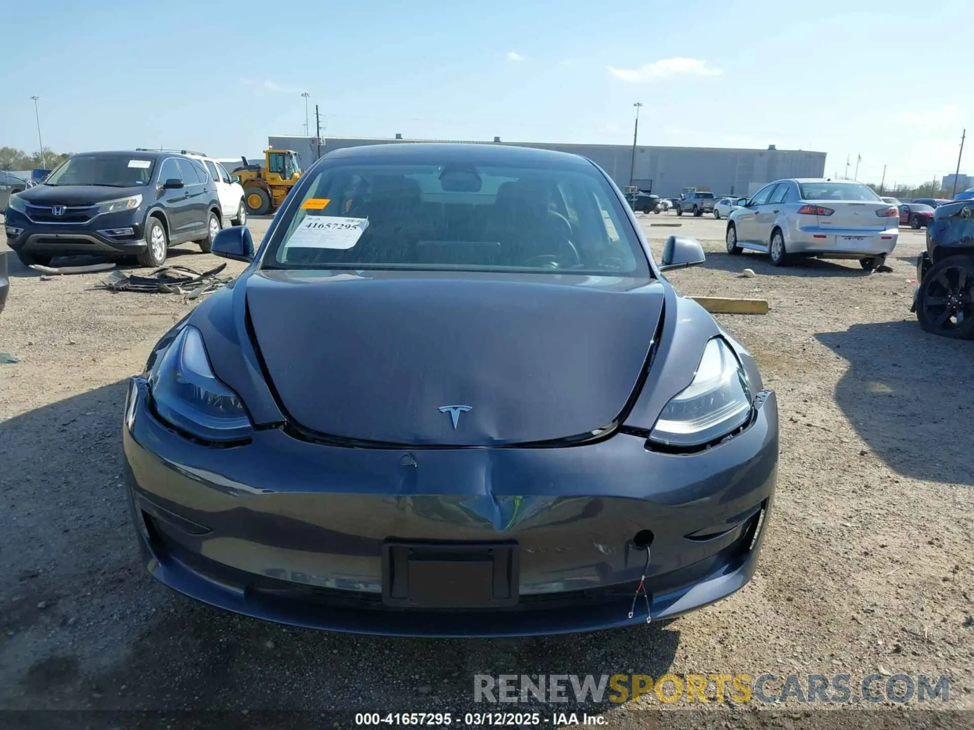 13 Фотография поврежденного автомобиля 5YJ3E1EA1PF576780 TESLA MODEL 3 2023