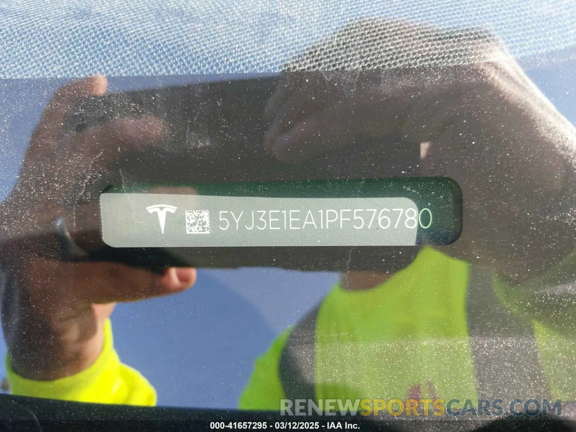 9 Фотография поврежденного автомобиля 5YJ3E1EA1PF576780 TESLA MODEL 3 2023