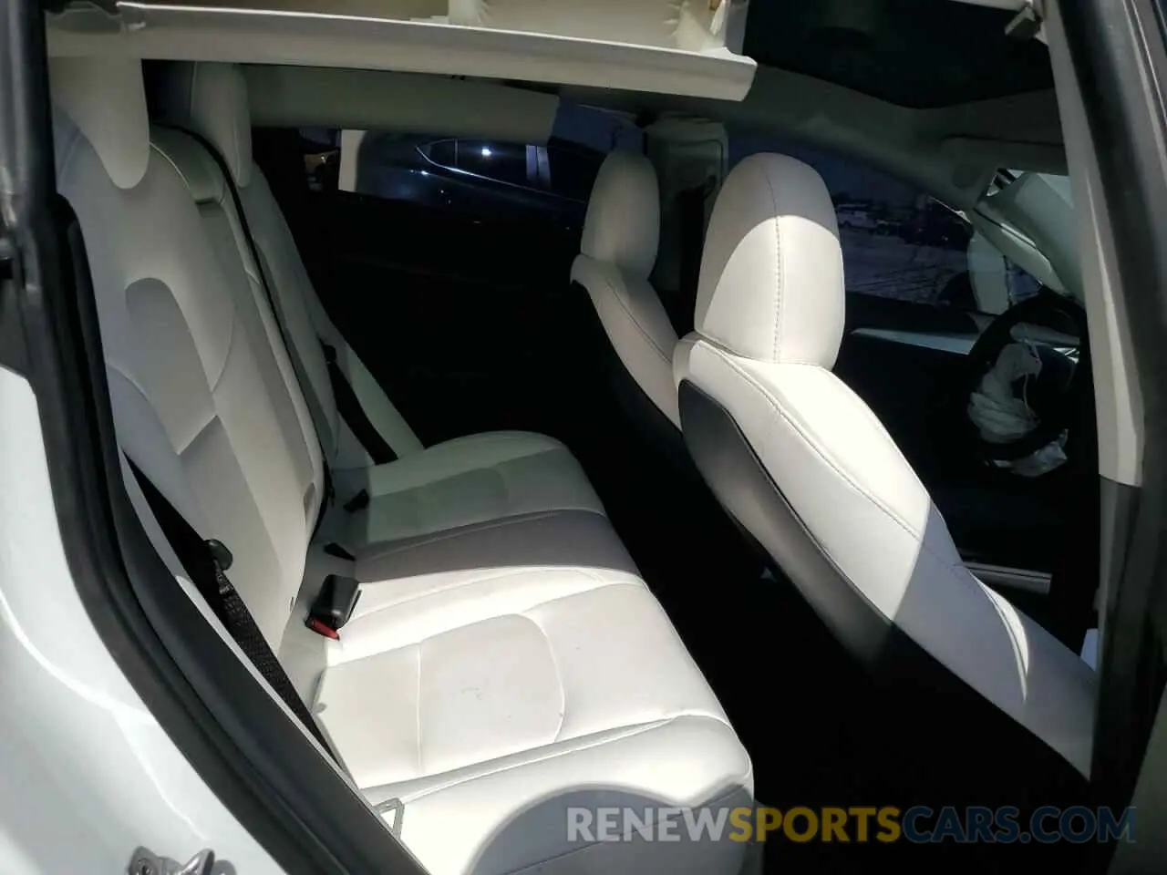 10 Фотография поврежденного автомобиля 5YJ3E1EA1PF582899 TESLA MODEL 3 2023