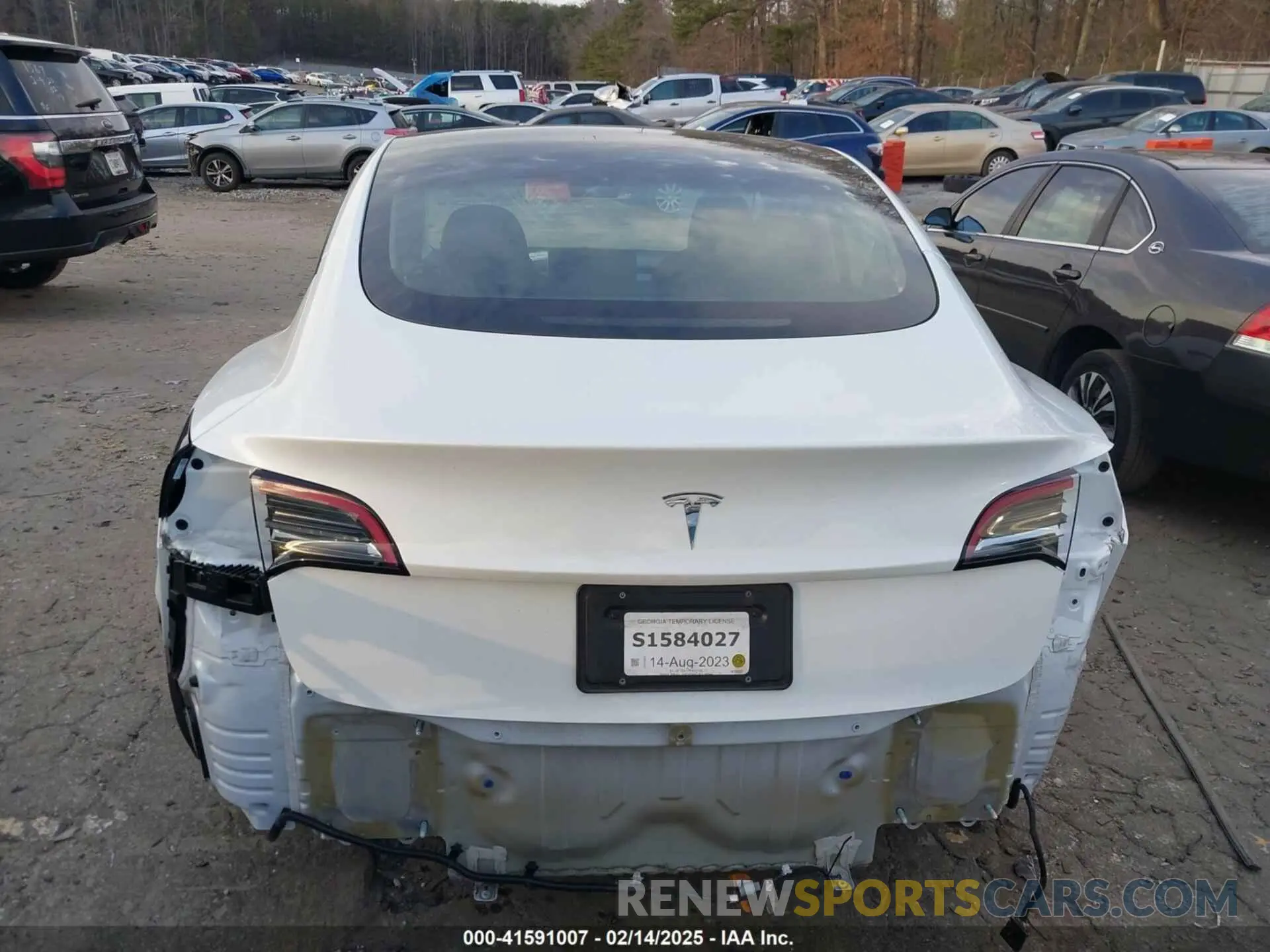 15 Photograph of a damaged car 5YJ3E1EA1PF600723 TESLA MODEL 3 2023