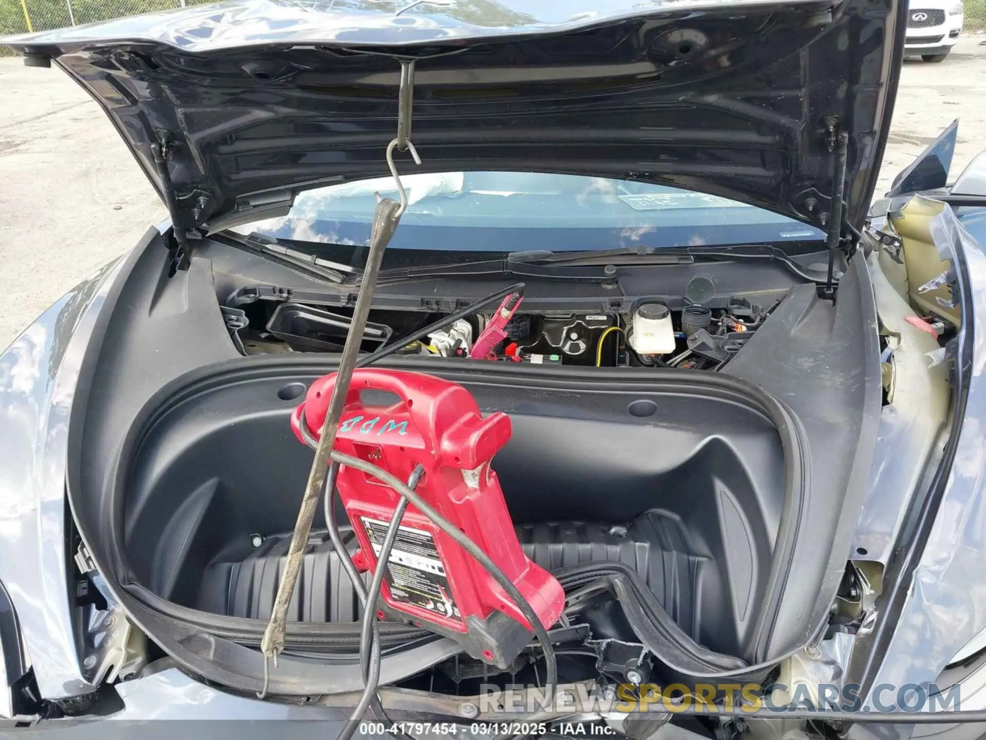 10 Photograph of a damaged car 5YJ3E1EA1PF601418 TESLA MODEL 3 2023